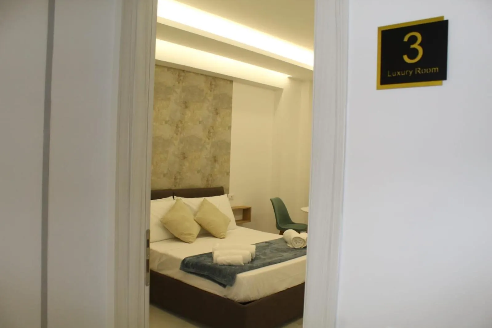פלרמו Diamante Luxury Rooms בית הארחה